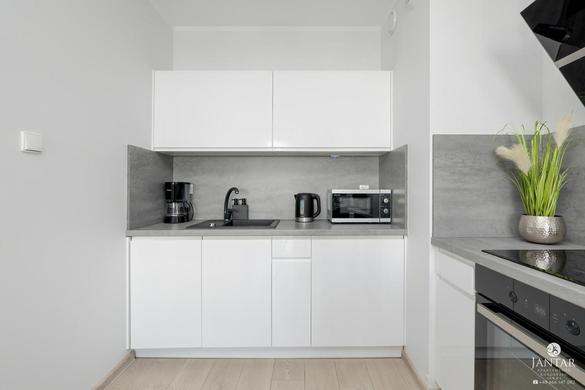 Jantar Apartamenty - Baltycka 6 Kolobrzeg Ngoại thất bức ảnh